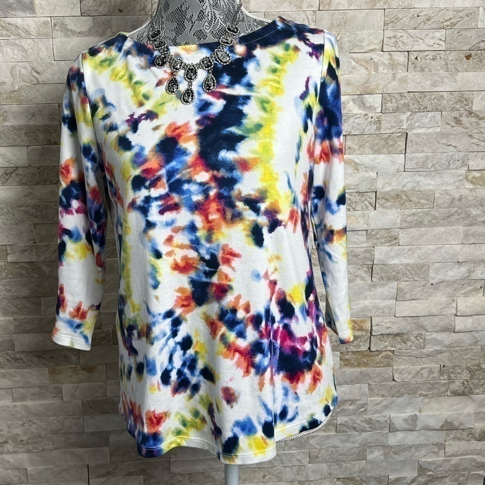 NEW Charter Club t-shirt 3/4 sleeves. Rainbow. Bottoms decorated. Size S​​​​